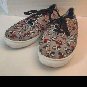 Disney Minnie Mouse Tennis Shoes